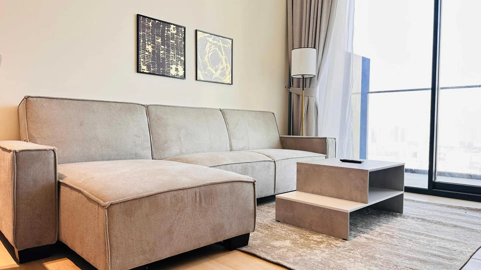 Oyo Home 1387 Premium 1Bedroom Apartment Dubai 0*,  United Arab Emirates